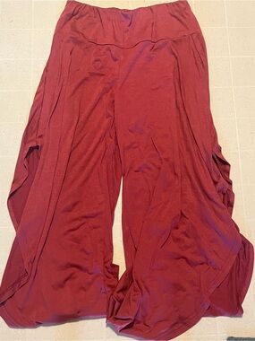 Flowy Wide-Leg Palazzo Pants - Burgundy